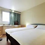 Ibis Centre Champ De Mars מלון רואן