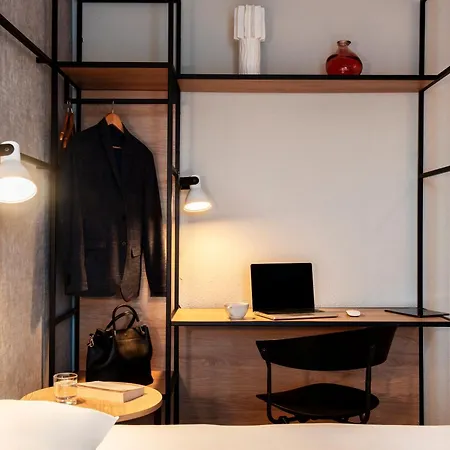 Ibis Centre Champ De Mars Hotel