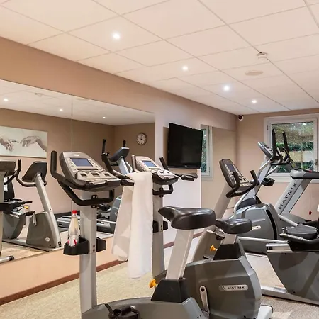 Ibis Centre Champ De Mars 3*