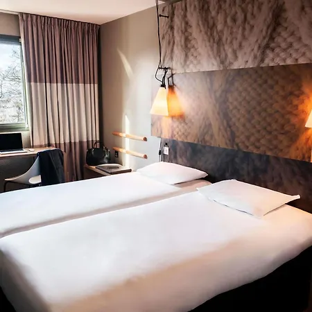 Ibis Centre Champ De Mars 酒店 3*