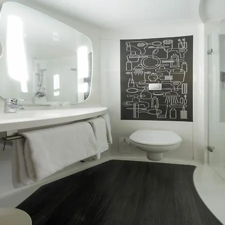 Ibis Centre Champ De Mars Hotel Rouen