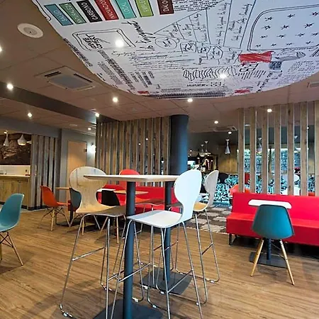 Ibis Centre Champ De Mars Rouen