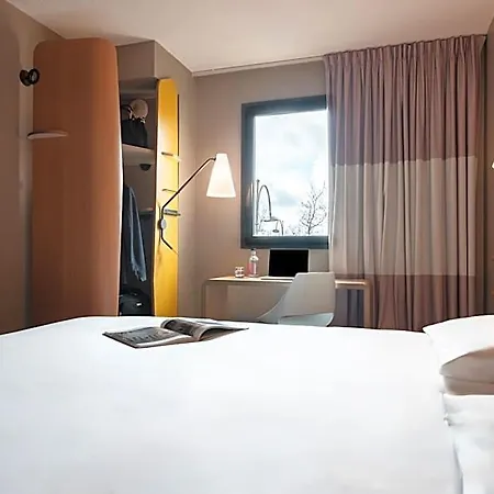 Ibis Centre Champ De Mars רואן