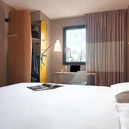 Ibis Centre Champ De Mars 3* 鲁昂