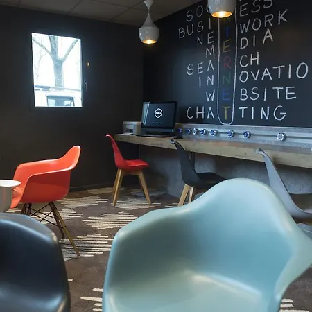 Otel Ibis Centre Champ De Mars