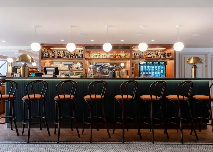 Ibis Centre Champ De Mars Hotel 3*