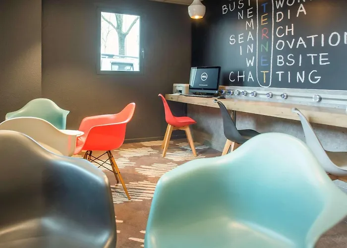 Ibis Centre Champ De Mars Отель 3*