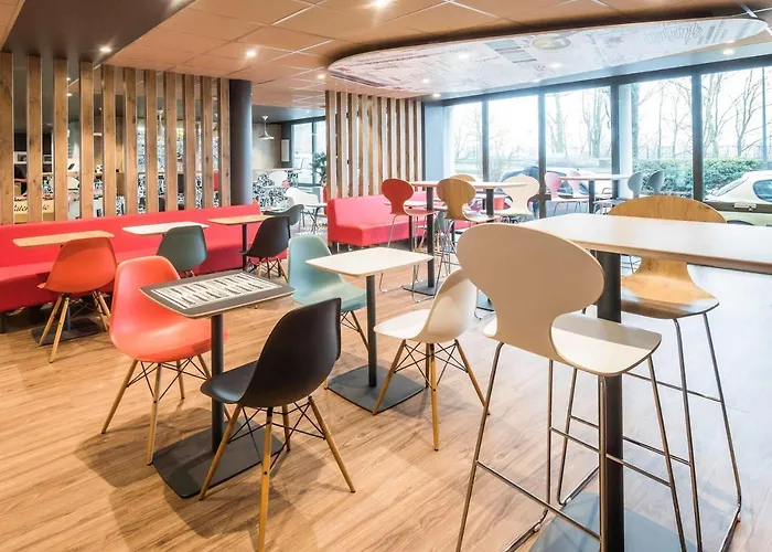 Ibis Centre Champ De Mars Отель Руан